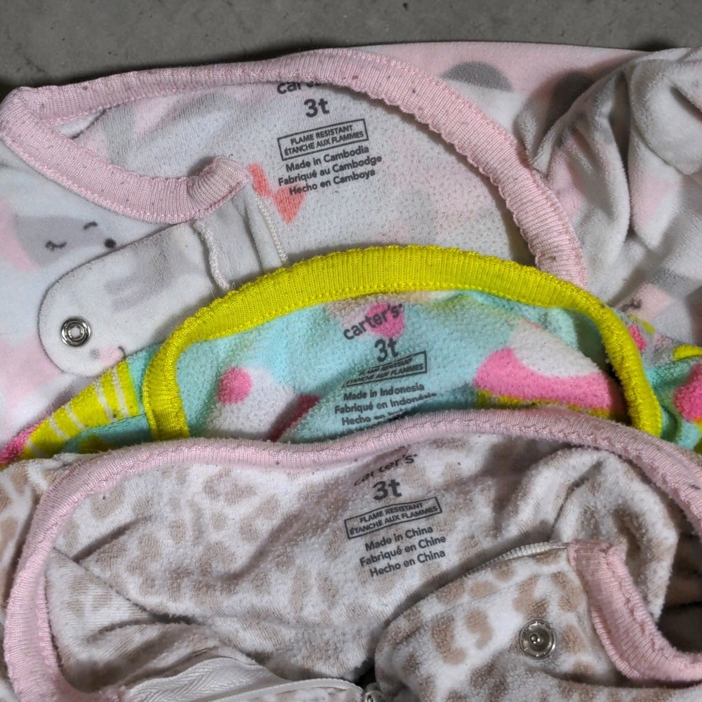 Carters 3T Girls Fleece Pajamas Lot 3 Cupcake Dog Leopard Footed Sleepers Pink - Picture 9 of 9